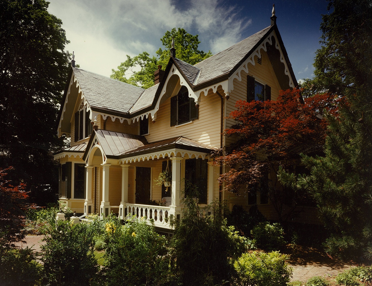 Gothic Revival Cottage Gothic House Victorian Homes Architecture - Vrogue